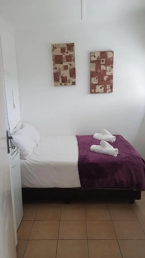 Rustic Budget Dbl Room ケープタウン 南アフリカ