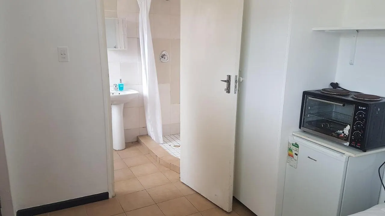 Rustic Budget Dbl Room ケープタウン 2*,  南アフリカ